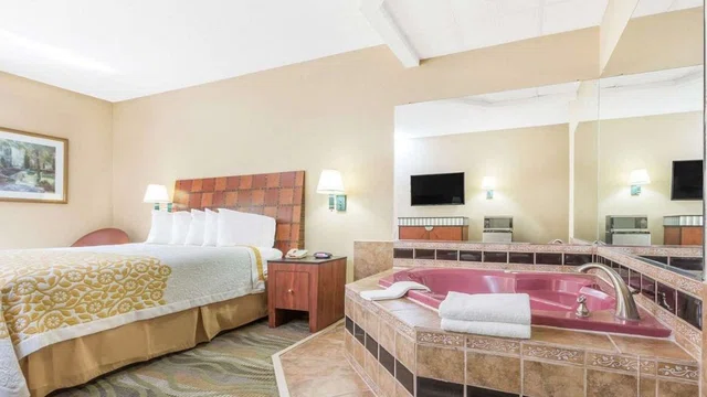 Days Inn.JPG