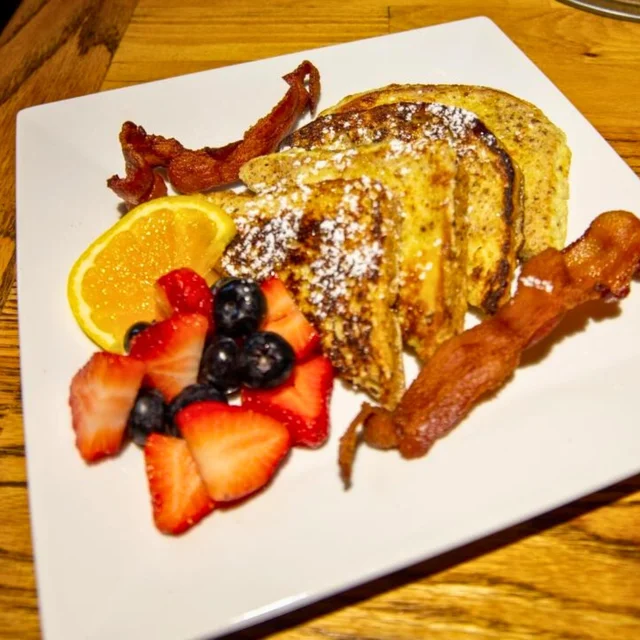 brunch highlands.jpg